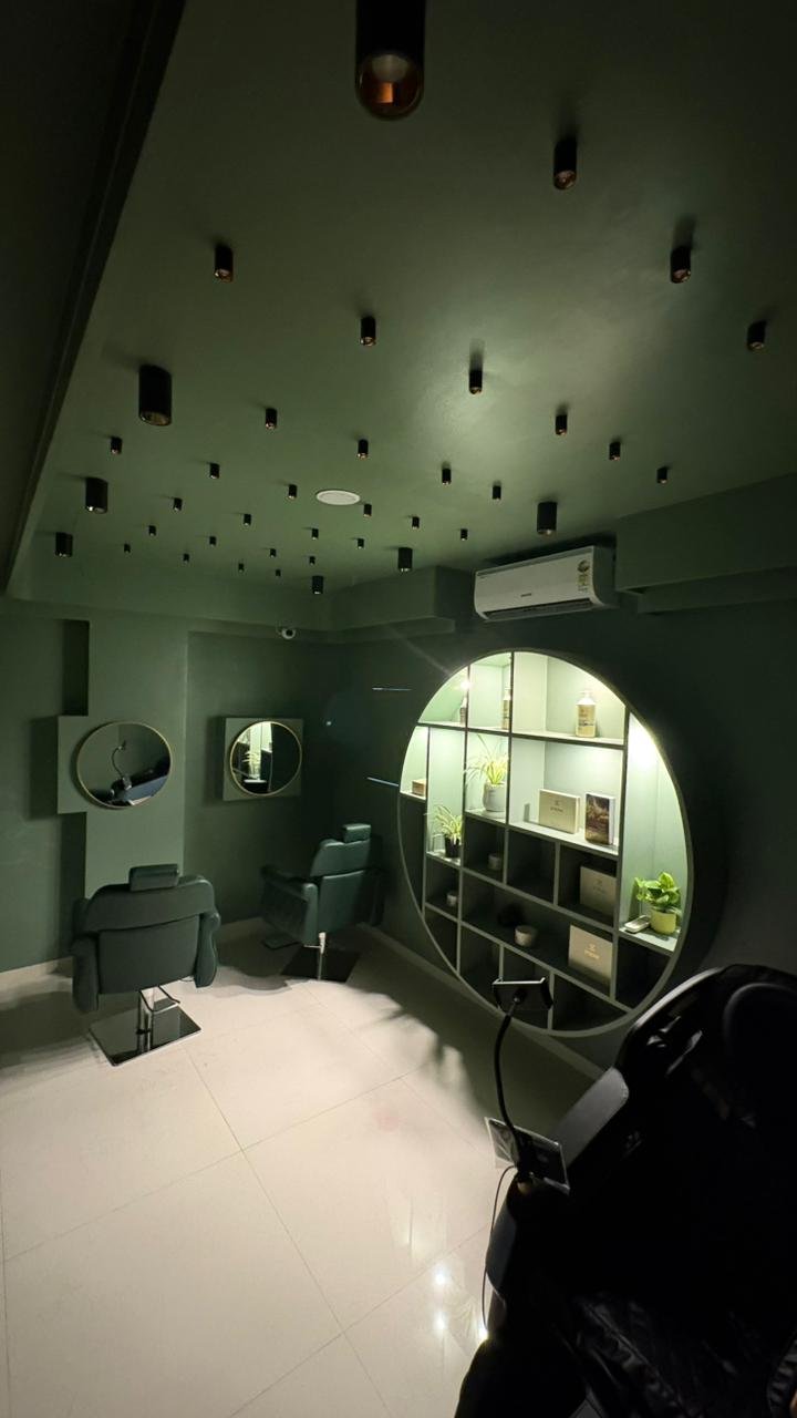 Master Craftsmanship in Hair Styling at Niwa Salon